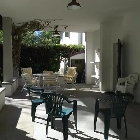 Poveromo Villa Massa (Tuscany)